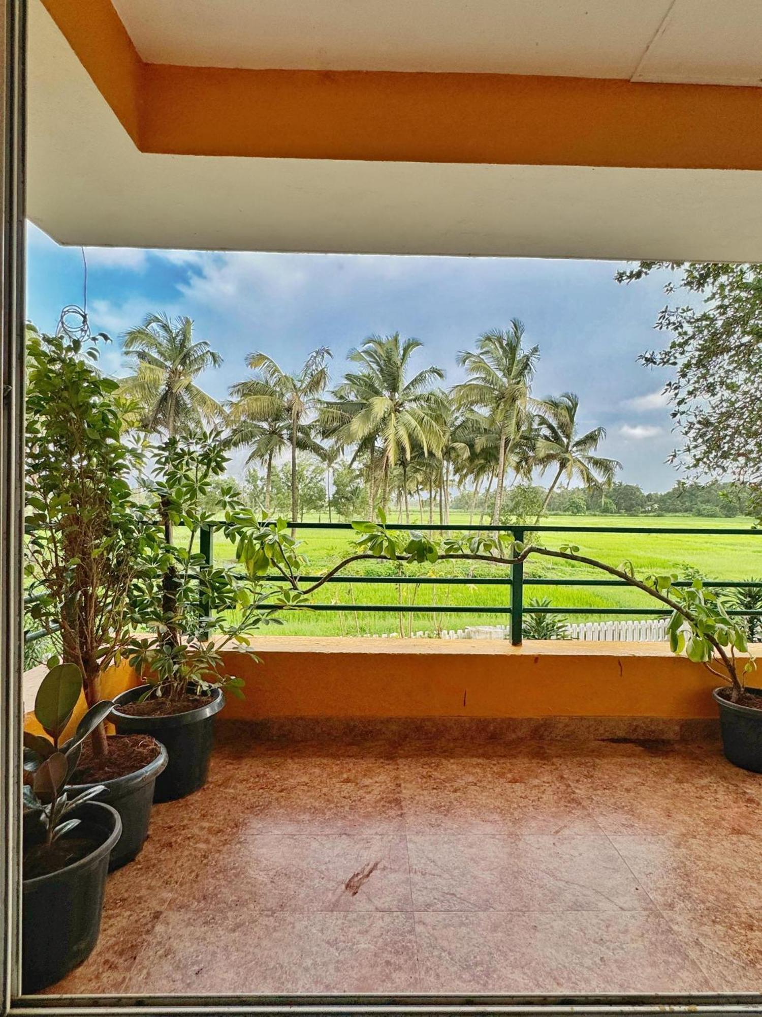 Bluebell Meadows 2Bhk Apartment Varca Bagian luar foto